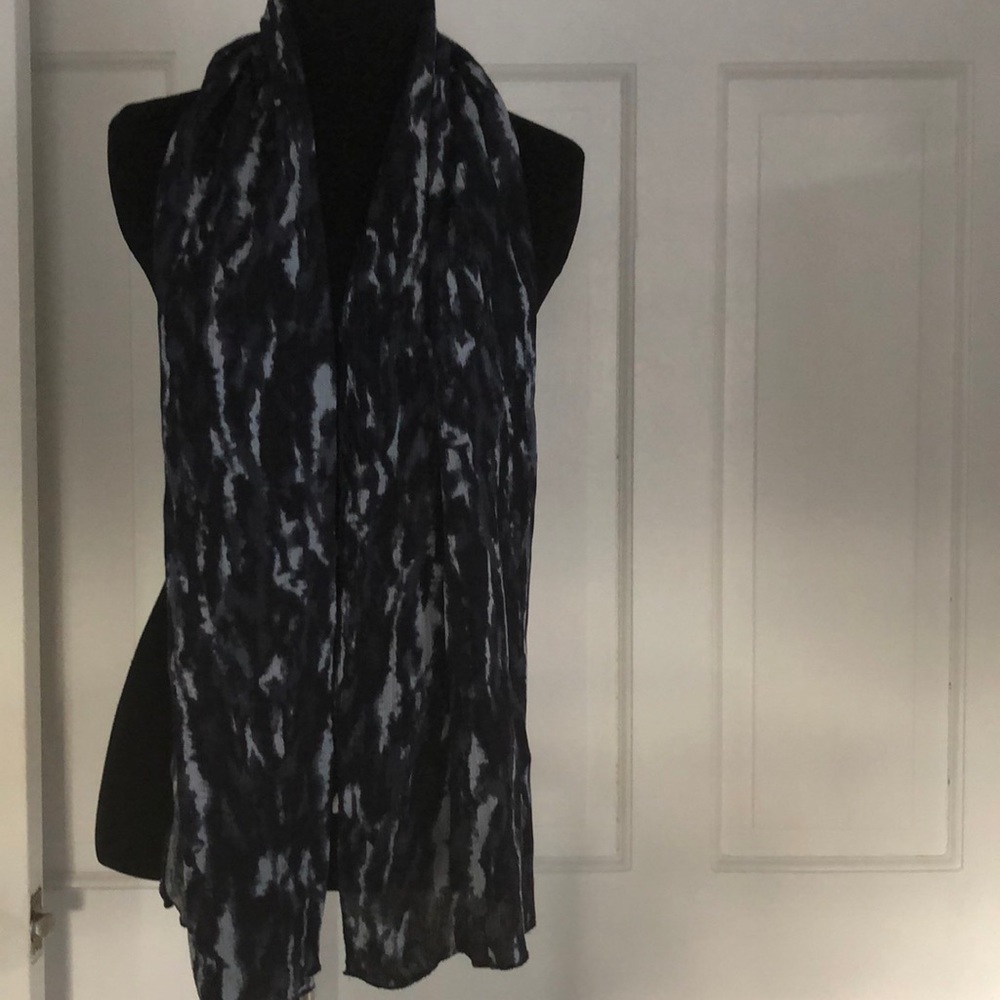 Lavish by Heidi Klum long scarf